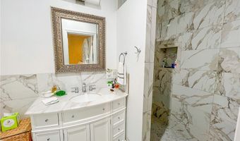 542 N Kilkea Dr, Los Angeles, CA 90048