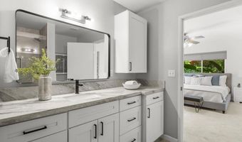 2550 Unicornio St, Carlsbad, CA 92009