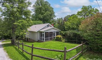 73 Fair Oaks Rd, Arden, NC 28704