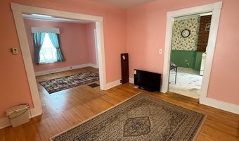 20-24 Church St, Barre, MA 01074