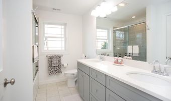 107 Orchard Ave, Middletown, RI 02842