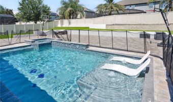 3200 PINENUT Dr, Apopka, FL 32712