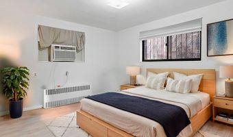 1581 N COLONIAL Ter 201-X, Arlington, VA 22209