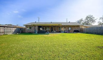 712 Deprima St, Berwick, LA 70342