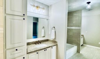 124 Westlake Dr, Brandon, MS 39047