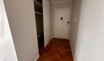 10619 MONTROSE Ave 202, Bethesda, MD 20814