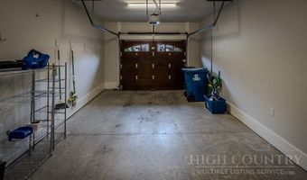 123 Bear Cub Ln 123, Banner Elk, NC 28604
