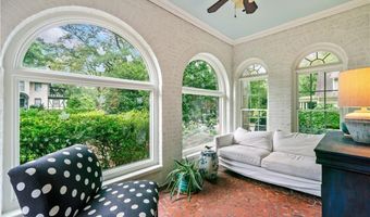 41 Clarendon Ave, Avondale Estates, GA 30002