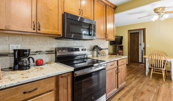 1520 Elkhorn Dr, Arlington, NE 68002