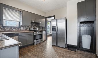 5231 Stark Ave, Ashtabula, OH 44004