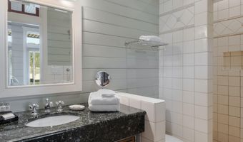 2 Fort Holmes Trl, Bald Head Island, NC 28461