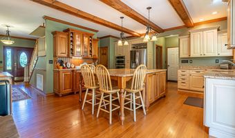 19422 Stirrup Dr, Abingdon, VA 24211