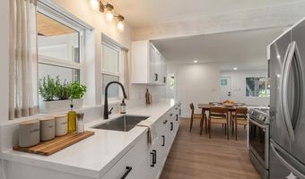 2055 Kanoe St A, Kihei, HI 96753