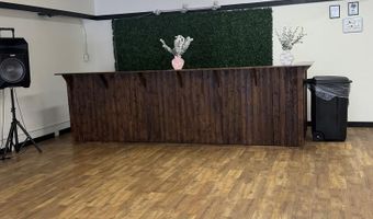 120 N Main St, Andrews, TX 79714