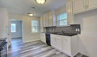 11096 Blackwater Rd, Baker, LA 70714