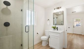 9484-86 La Cuesta Dr, La Mesa, CA 91941