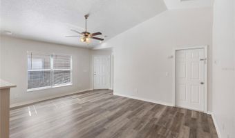 7456 OXFORD GARDEN Cir, Apollo Beach, FL 33572