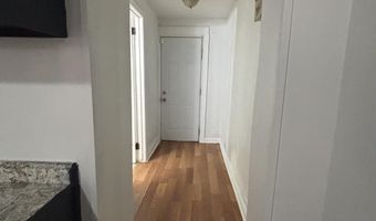 529 S SMALLWOOD St, Baltimore, MD 21223