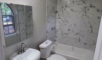 713 N Spears St, Alvarado, TX 76009