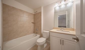 3081 N Spurway Dr, Ann Arbor, MI 48105