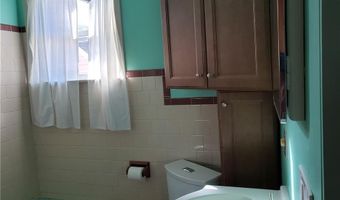 40 E Barrows St 2, Cumberland, RI 02864