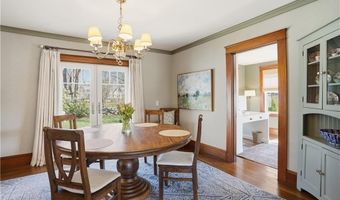 47 Hyland Ave, East Greenwich, RI 02818