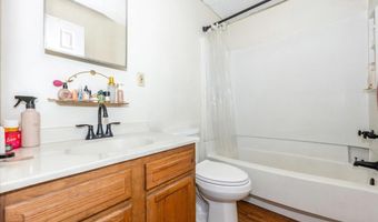 5-7 N CONOCOCHEAGUE St, Williamsport, MD 21795