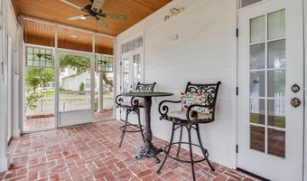 400 John Baptiste St, Bay St. Louis, MS 39520