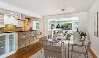 9819 PARKWOOD Dr, Bethesda, MD 20814