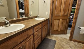 435 240th Avenue 302, Arnolds Park, IA 51331