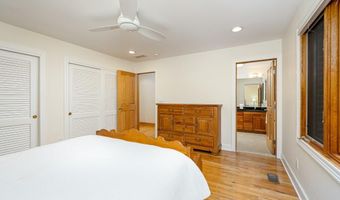 2135 Tuomy Rd, Ann Arbor, MI 48104