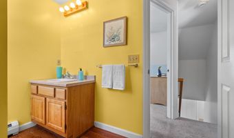 14 Plummer Rd, Bedford, NH 03110