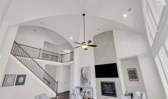 942 Herschell St, Allen, TX 75013