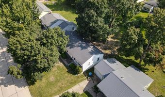 109 S Dubuque St, Anamosa, IA 52205