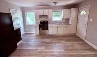 104 James St, Aberdeen, NC 28315