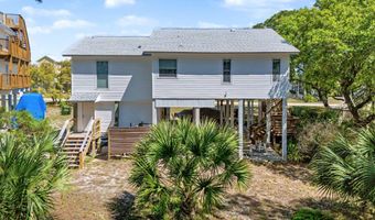 214 HARBOR Cir, Alligator Point, FL 32346