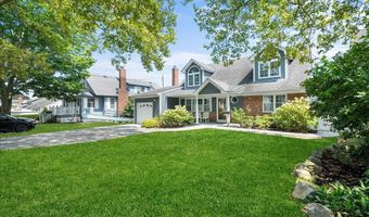 84 Lebrun Ave, Amityville, NY 11701