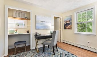 215 Middle Rd, Boxborough, MA 01719