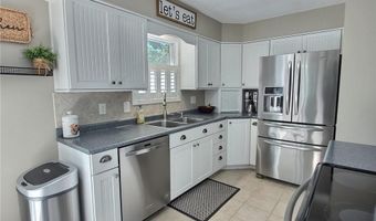 565 Lake Dr W, Annandale, MN 55302
