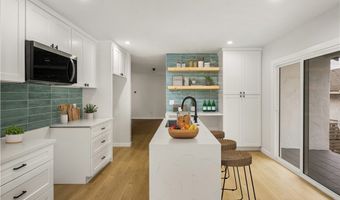 1307 W 104th, Los Angeles, CA 90044