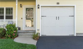 40 Old Louisquisset Pike 1804, North Smithfield, RI 02896