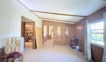 13820 N Adams Rd, Addison, MI 49220