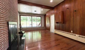 7 Cable Ln, Athens, OH 45701