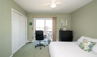 20 Morrison Ave, Middletown, RI 02842