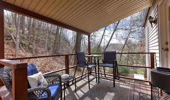 41 Chatham Ln, Bristol, CT 06010