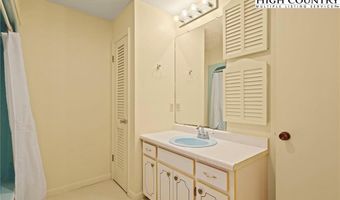 455 Boulder Gardens Rd, Banner Elk, NC 28604