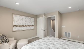 2774 Polson St, Ann Arbor, MI 48105