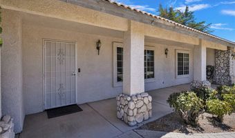 13331 Waco Dr, Apple Valley, CA 92308