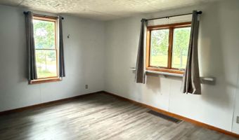 726 Long Lake Ave, Alpena, MI 49707