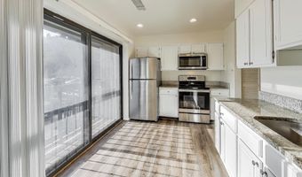 16 DUDLEY Ct 7, Bethesda, MD 20814
